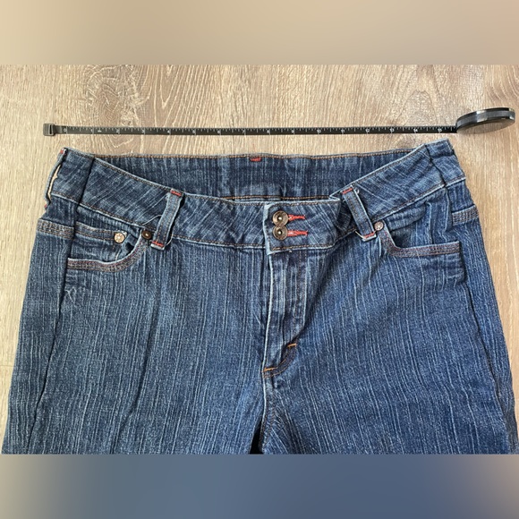 Vintage LEE Size 31 Denim Cropped Sun Patchwork Women’s Medium Wash Jeans - Picture 4 of 8